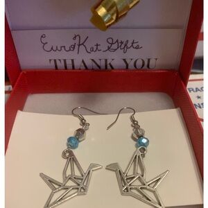 BEAUTIFUL Silver Bird Earrings Origami Crane flight fly animal Handmade bead NEW